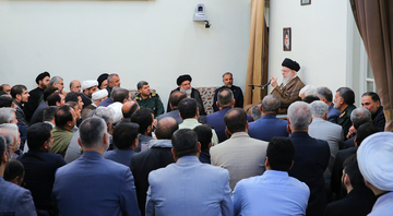 Нетактическое отступление на военной, политической и экономической аренах повлечёт за собой гнев Бога